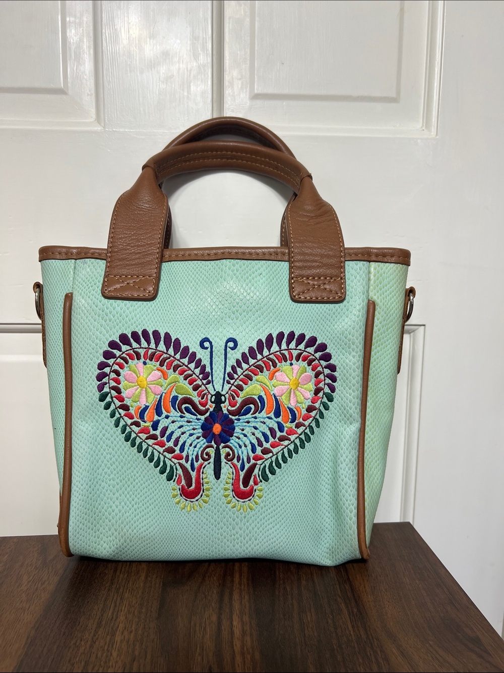 Consuela Classic Tote Bag Butterfly Floral Embroidery